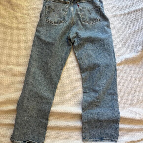 Levi's Women's Blue Jeans - Picture 4 of 5